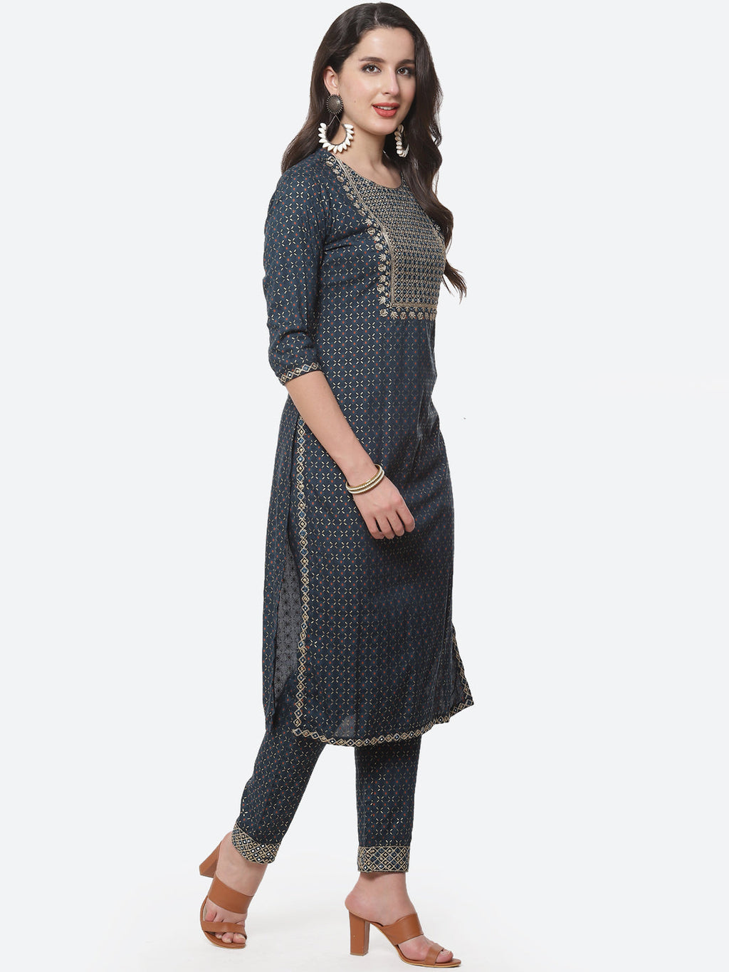Cotton Kurta With Pant And Chiffon Dupatta