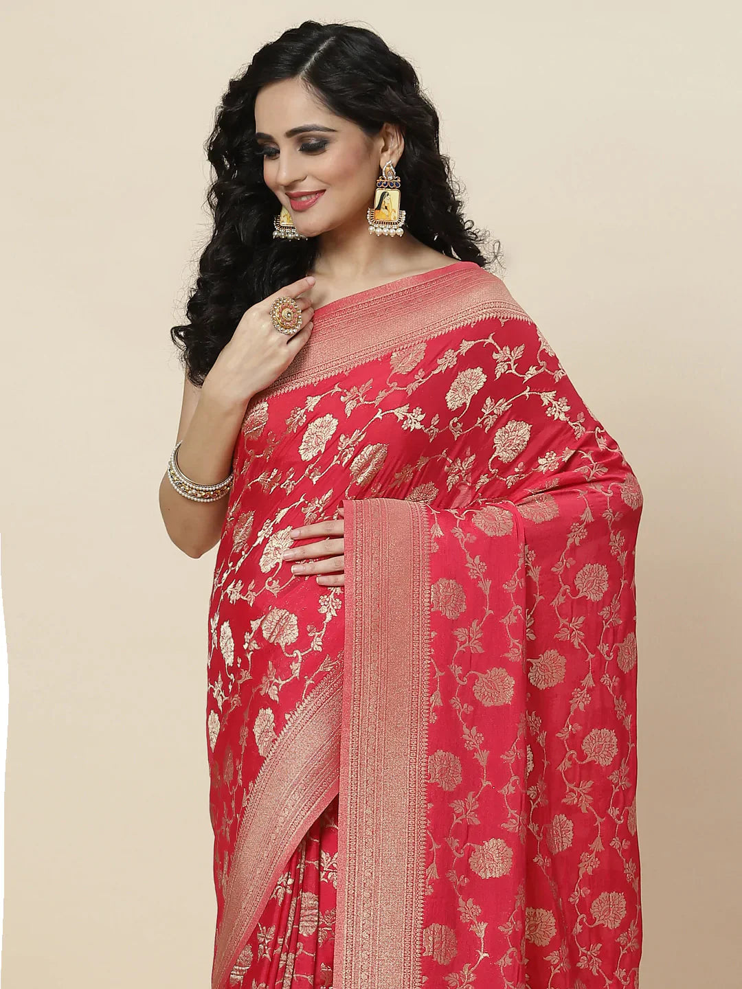 Floral Zari Jaal Georgette Plain Saree