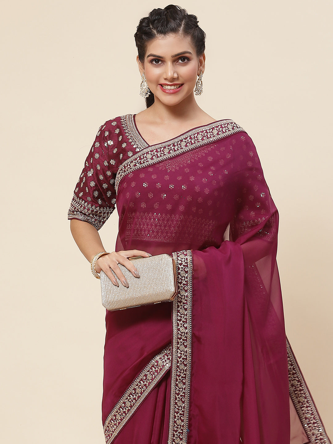 Plain &amp; Embroidered Border Organza Saree