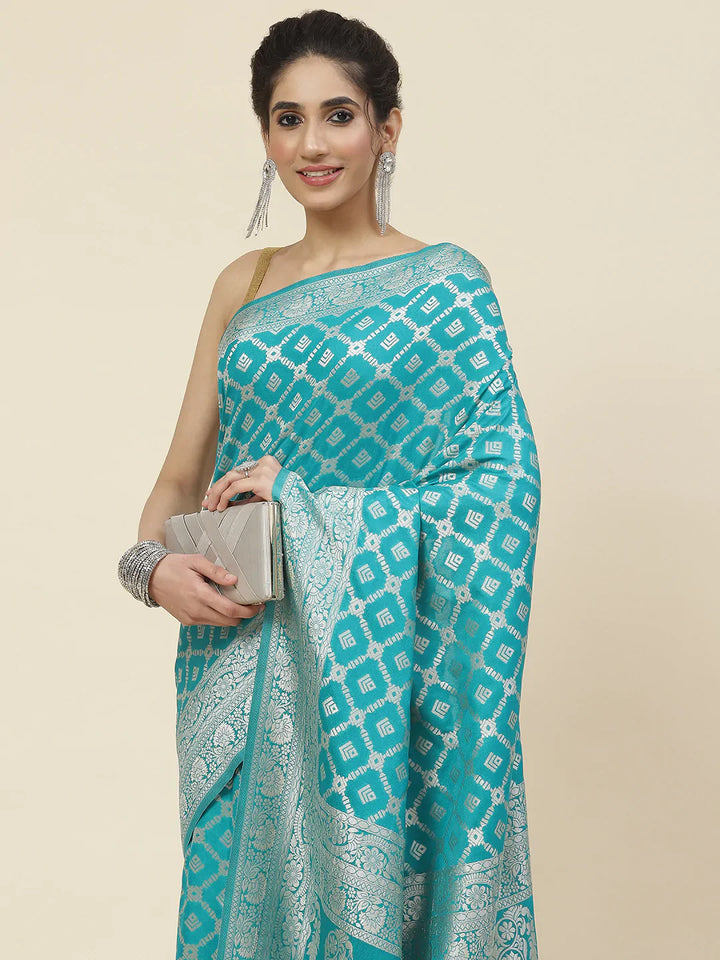 Zari Jaal Crepe Plain Saree