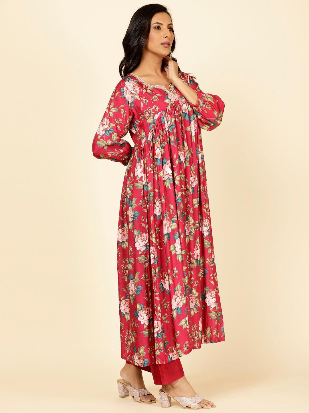 Floral Printed Muslin Kurta With Pants