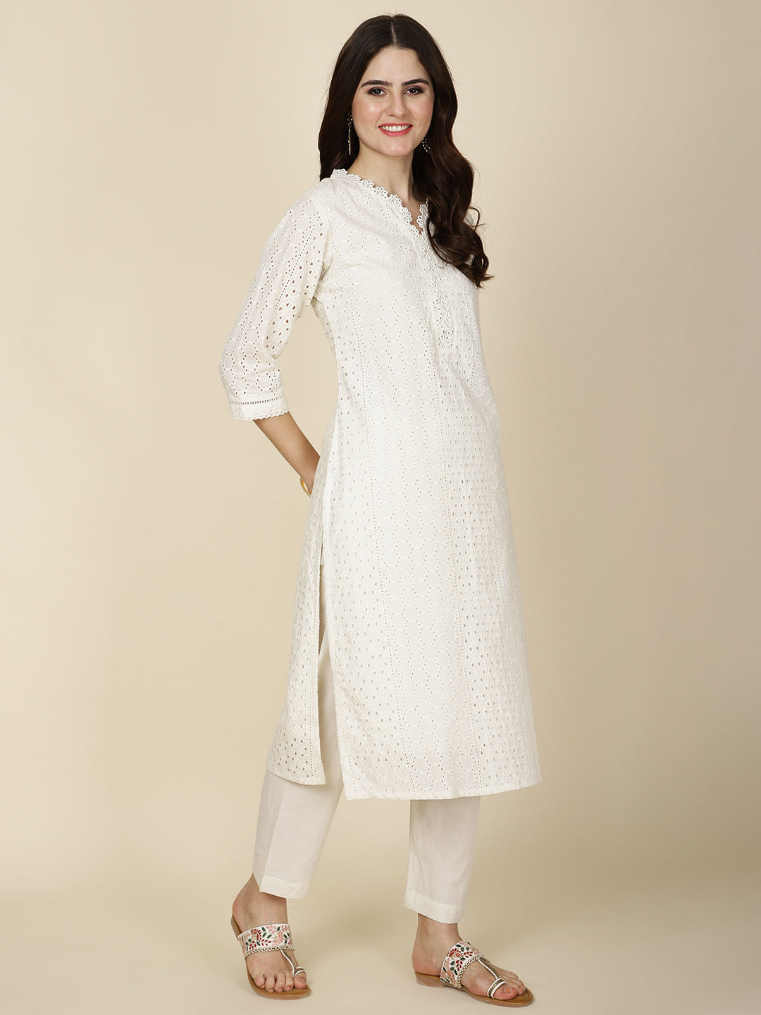 Thread Embroidery Cotton Kurta With Pants