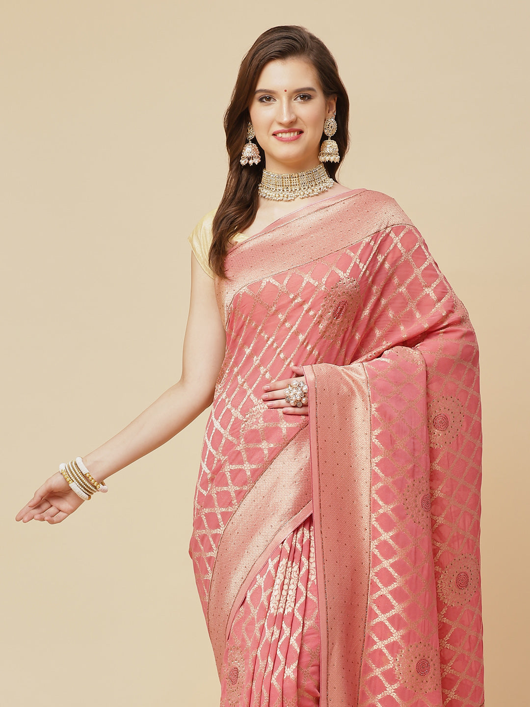 Zari Jaal Stone Art Georgette Plain Saree