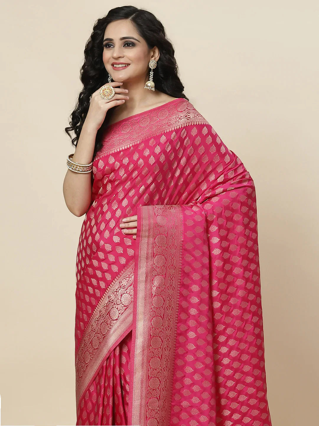 Zari Booti Handloom Woven Saree