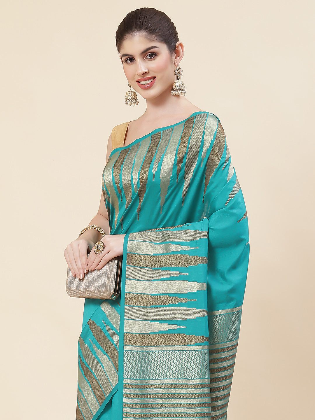 Plain Zari Border Handloom Woven Saree
