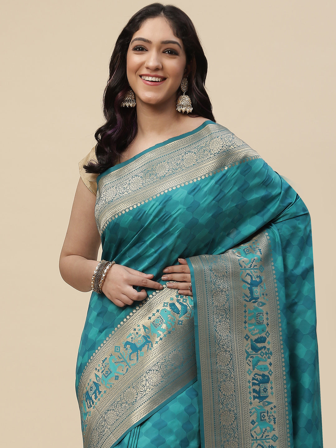 Zari Border Handloom Woven Saree