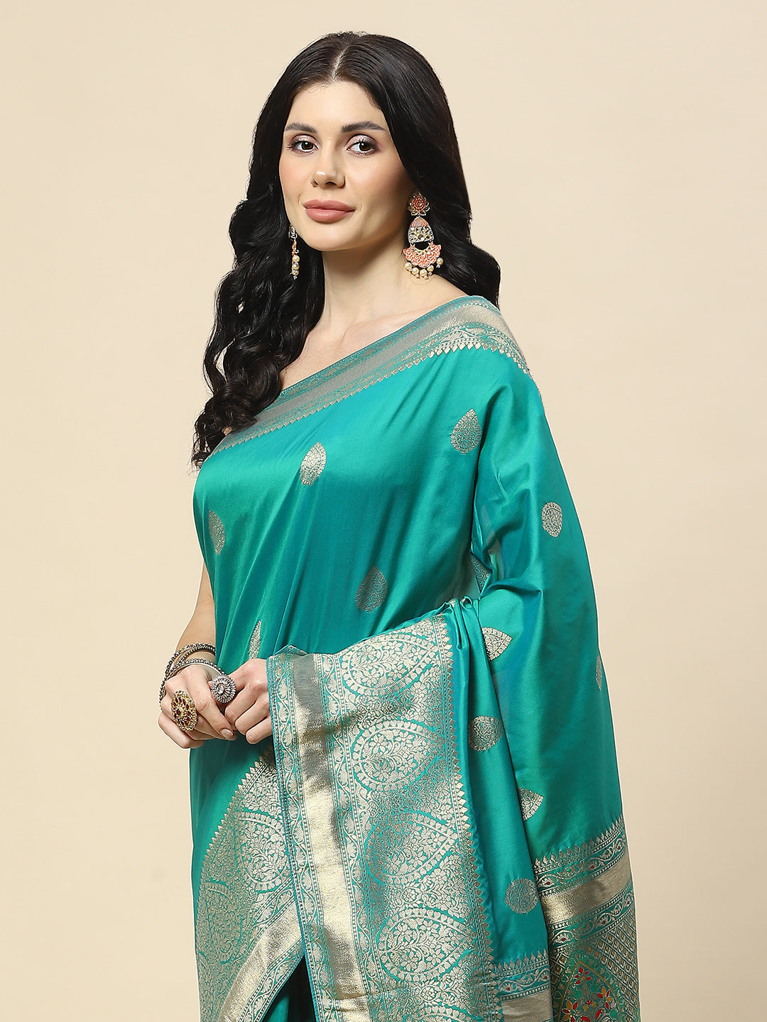 Zari Booti Woven Art Silk Banarsi Saree