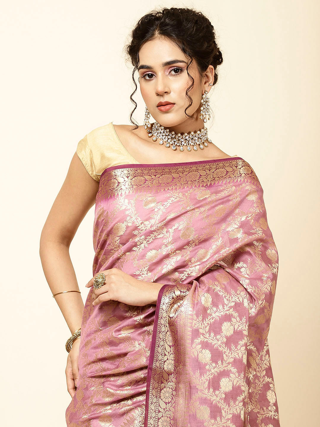Zari Jaal Woven Cotton Saree