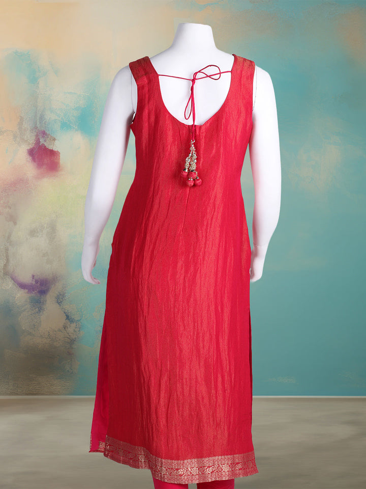 Embroidered Banarasi Kurta With Pant &amp; Dupatta