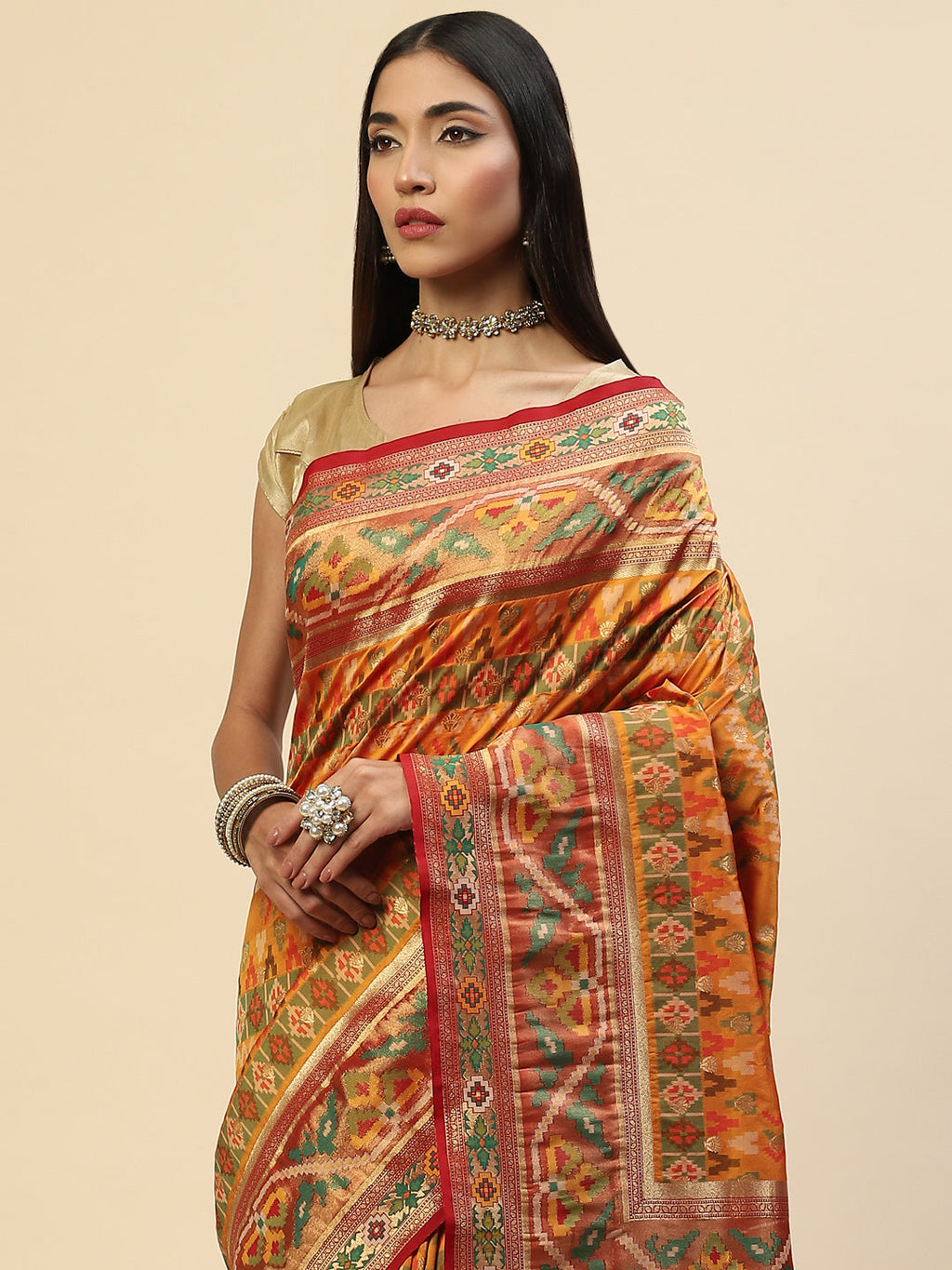 Zari Jaal Banarasi Woven Saree