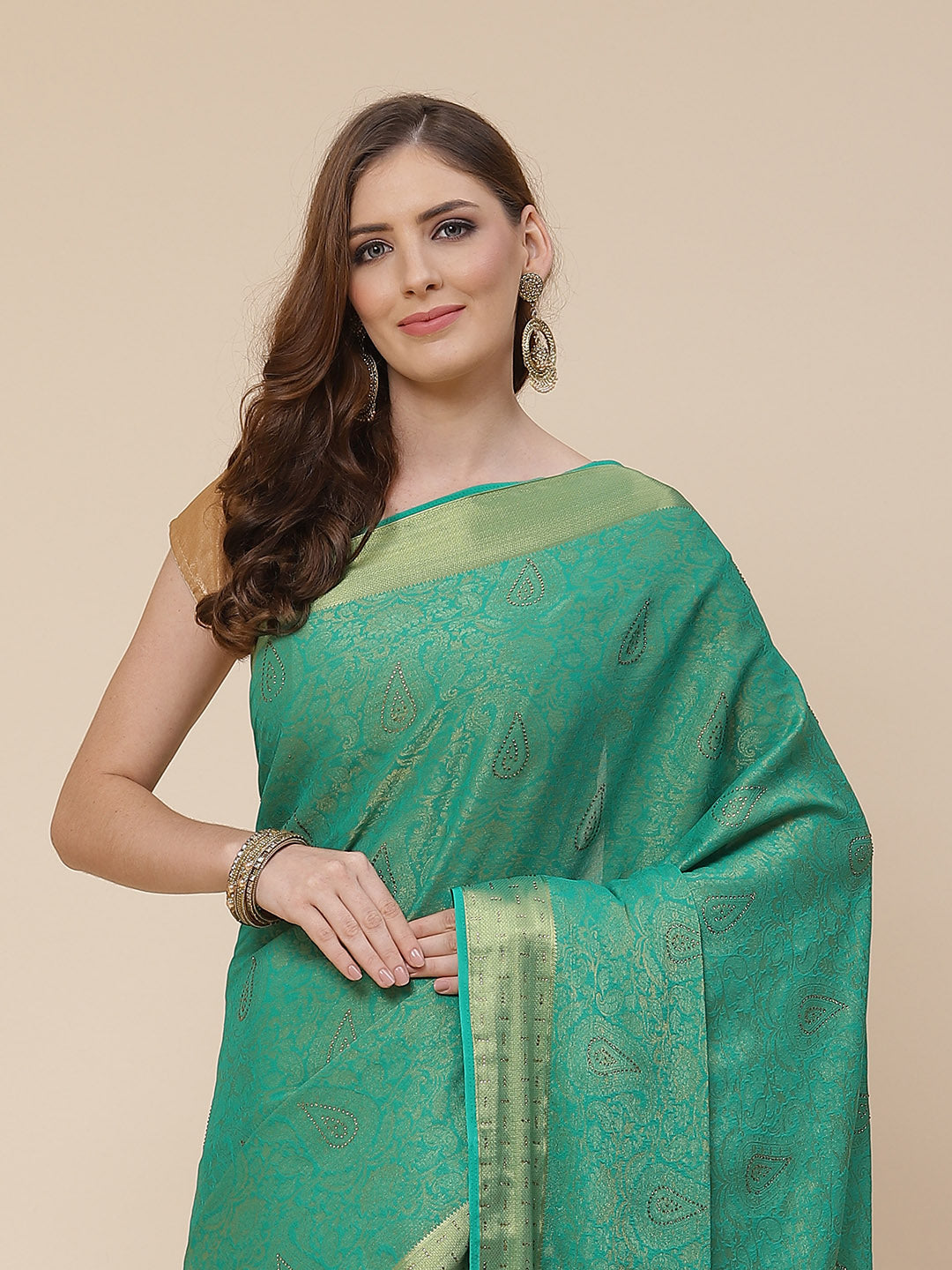 Light Brocade Georgette Plain Saree