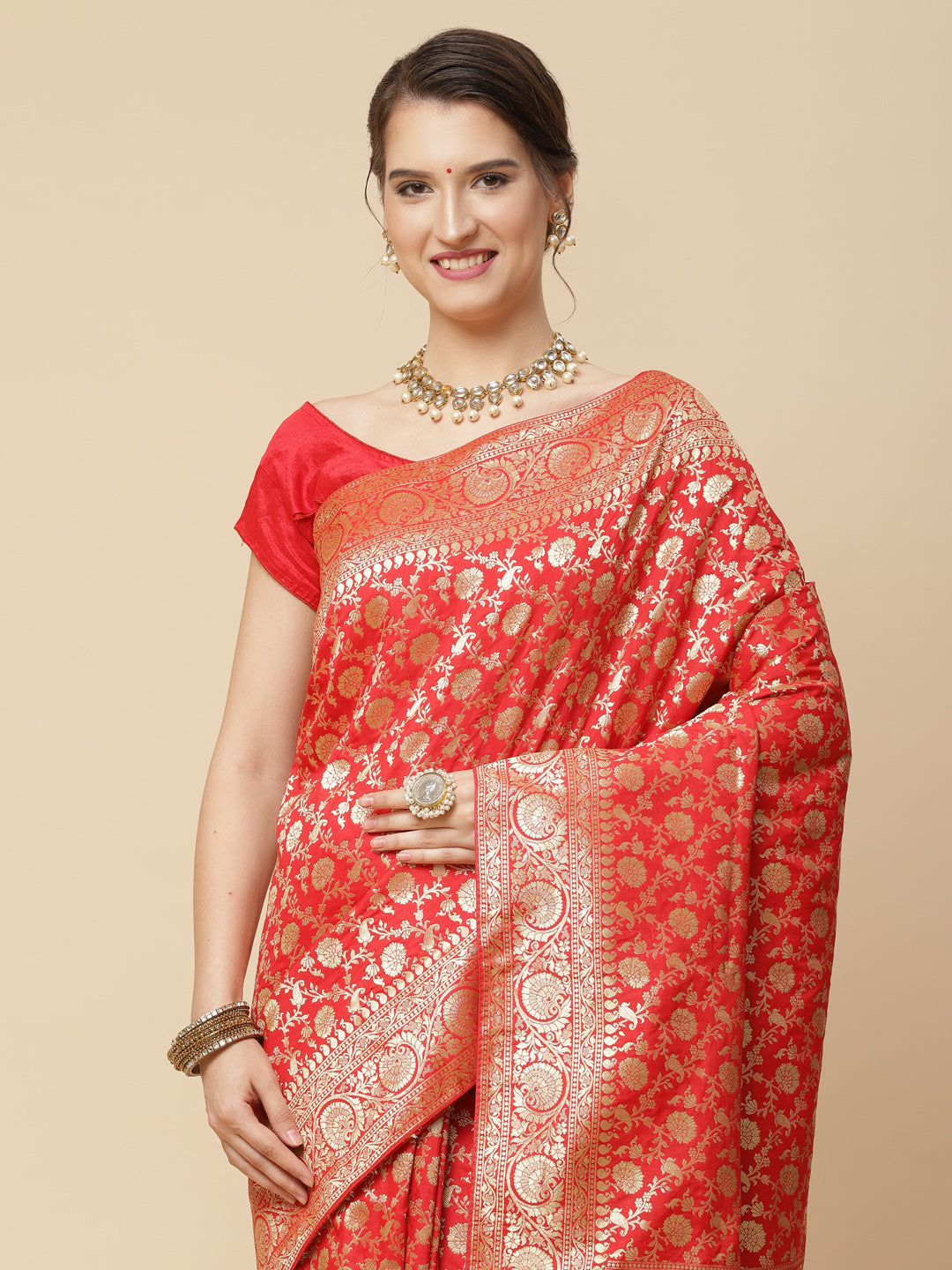 Zari Jaal Art Handloom Woven Saree