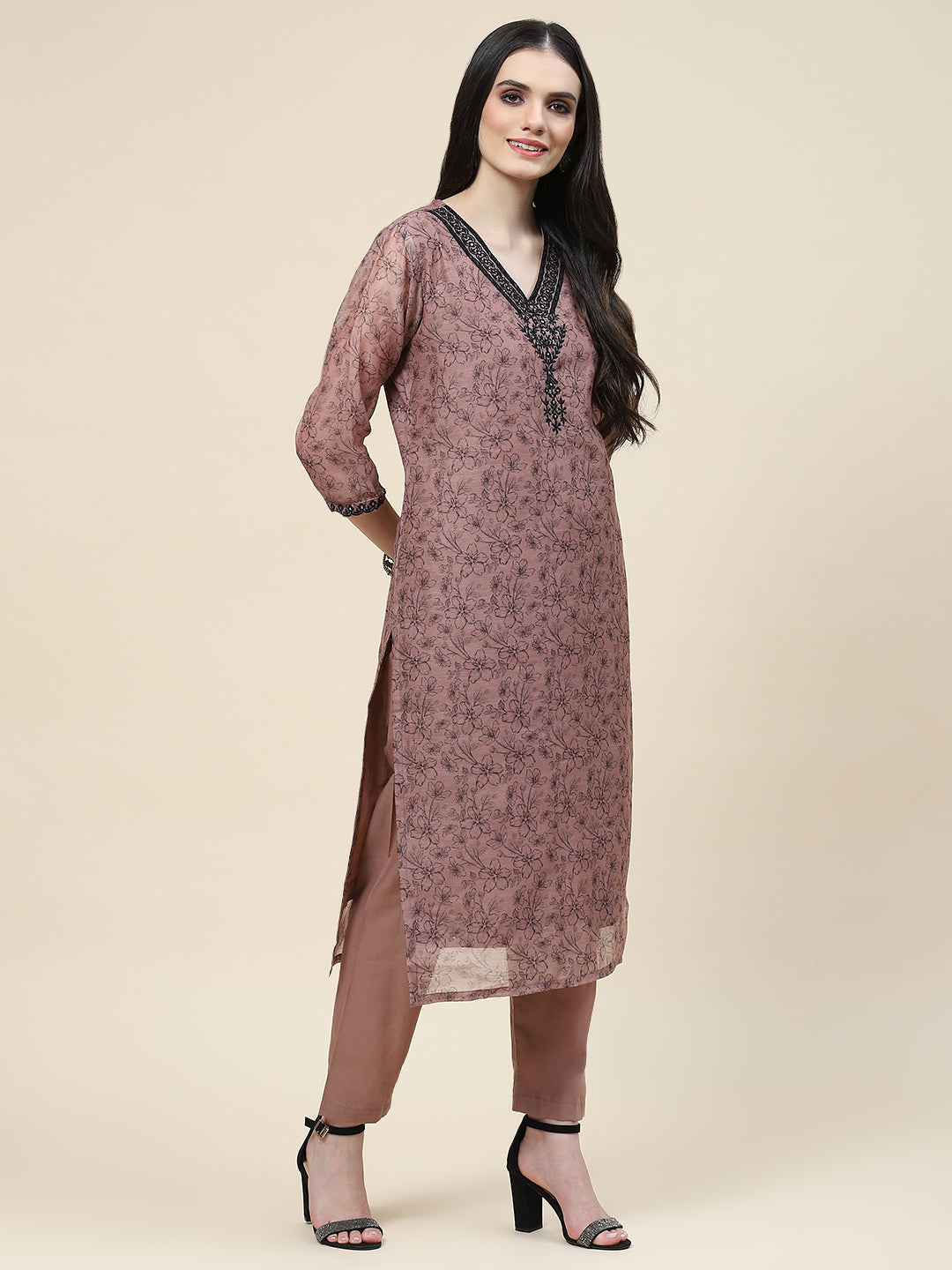 Printed &amp; Neck Embroidered Chanderi Kurta With Pants