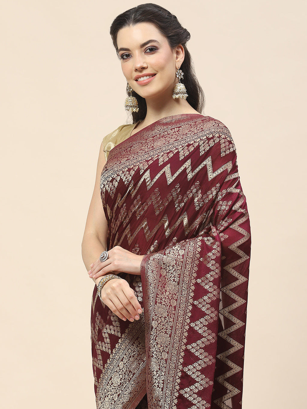 Zari Jaal Woven Georgette Saree