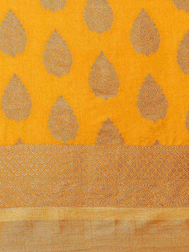 Zari Border Booti Art Handloom Woven Saree