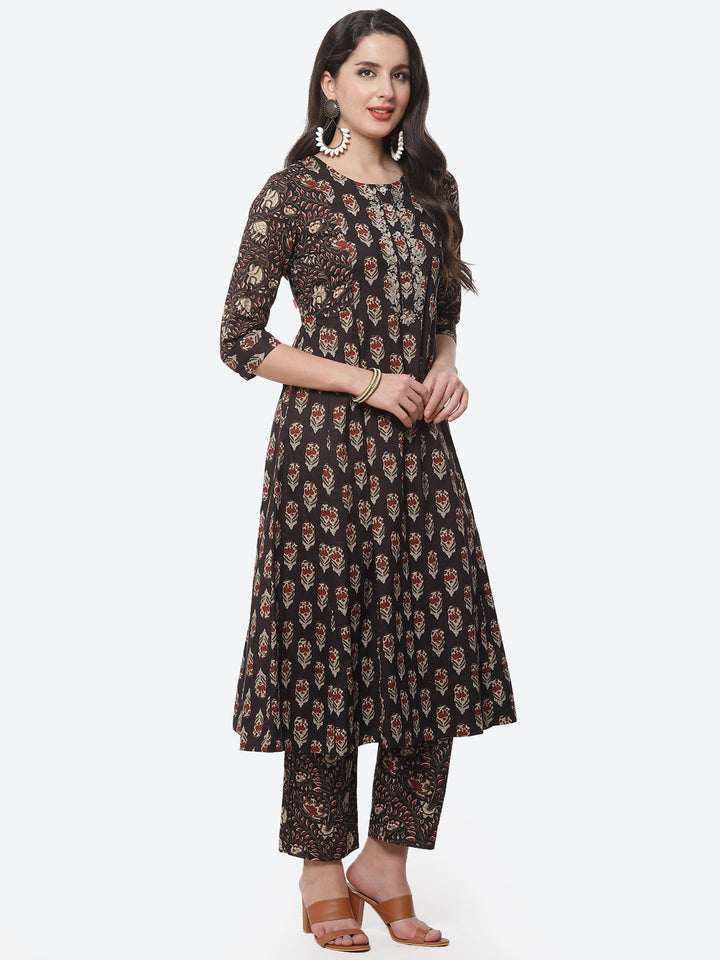 Printed Anarkali Gota Work Cotton Kurti With Pant