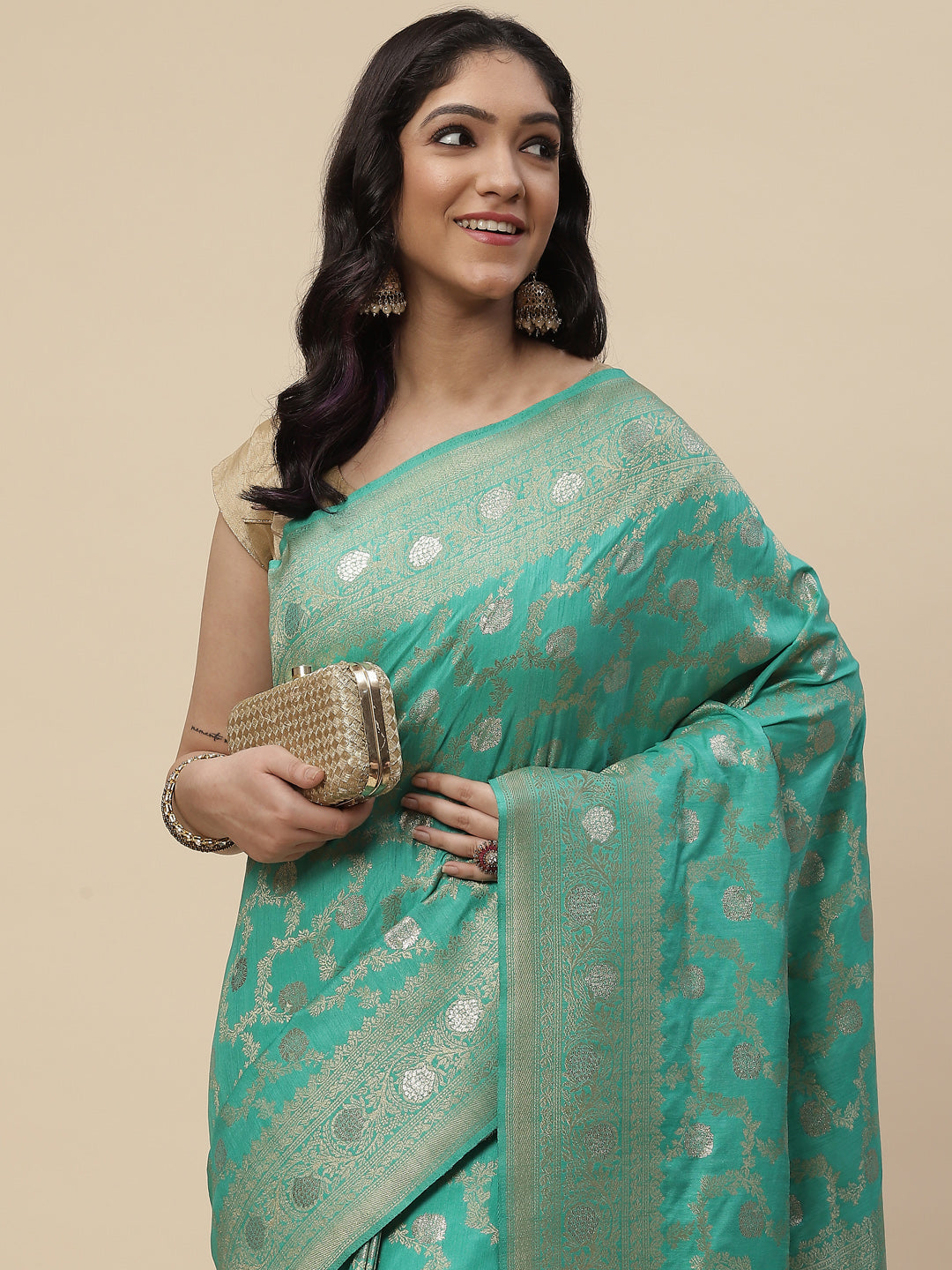 Zari Jaal Handloom Woven Saree