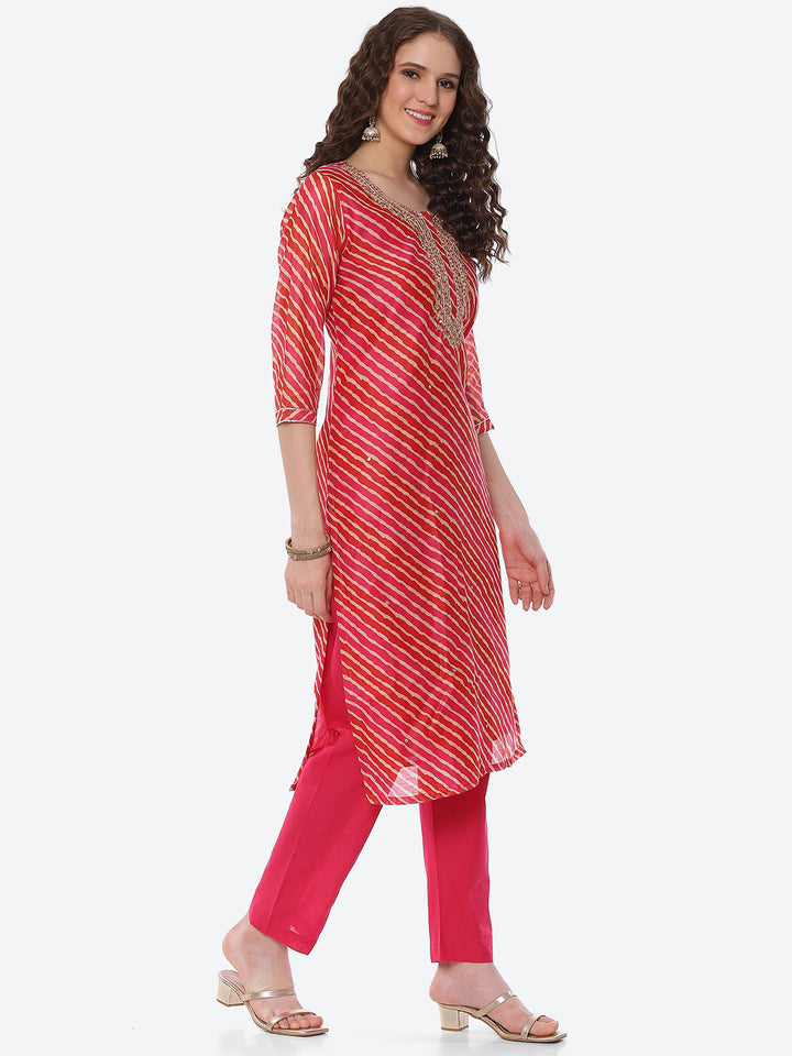 Leheriya Gota Work Chanderi Kurta With Pant &amp; Dupatta