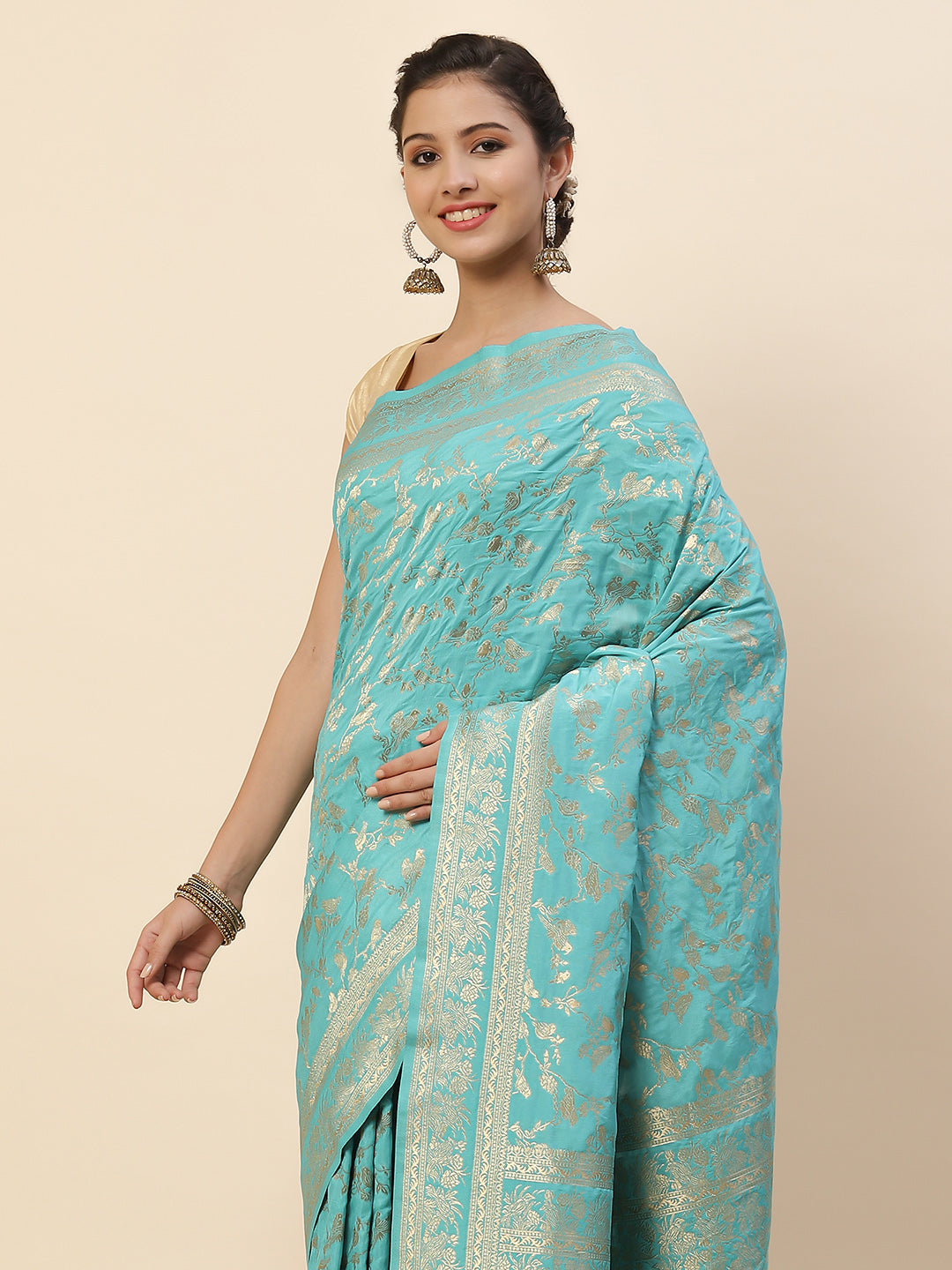 Zari Zaal Art Handloom Woven Saree