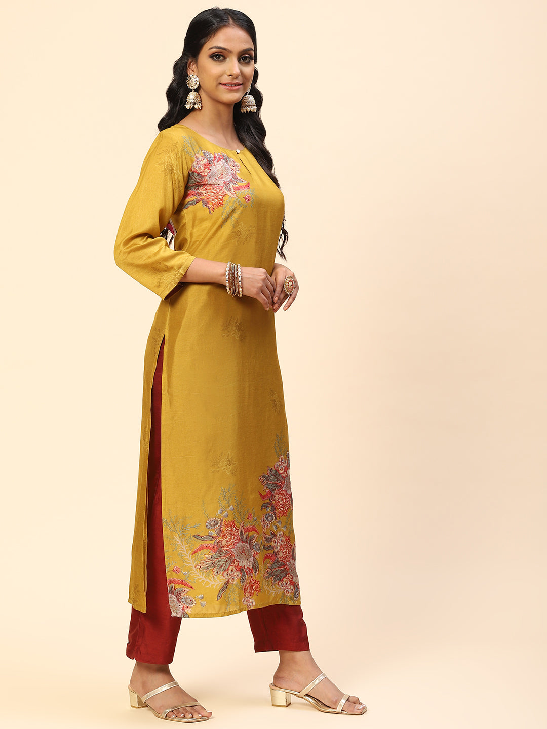 Floral Printed Cotton Kurta With Pants