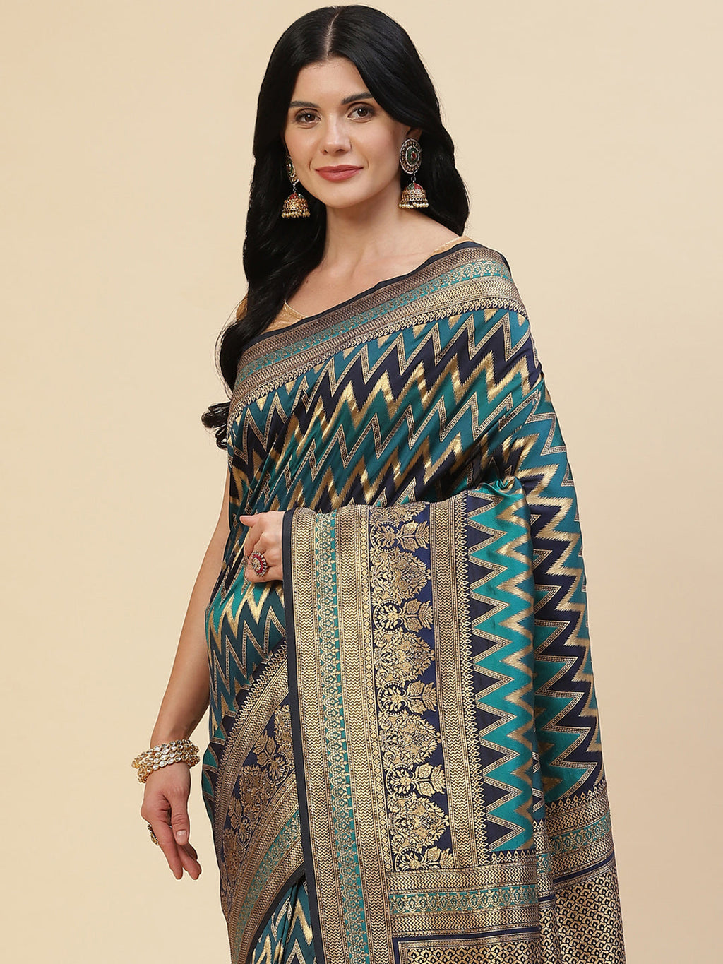 Zari Jaal Banarasi Woven Saree