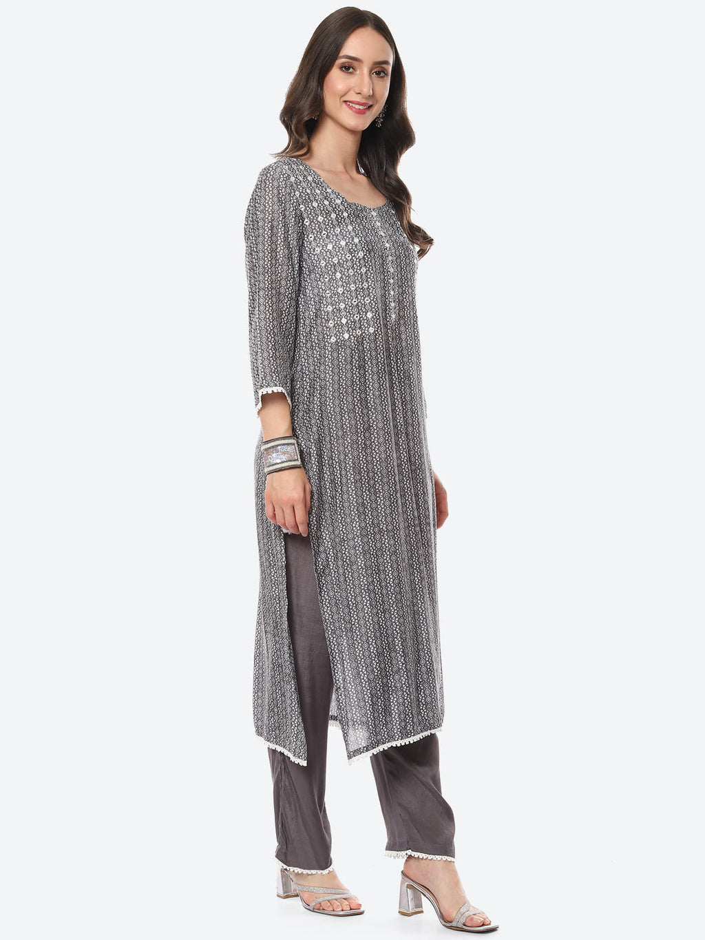 Mirror Neck Embroidered Printed Muslin Kurta With Palazzo