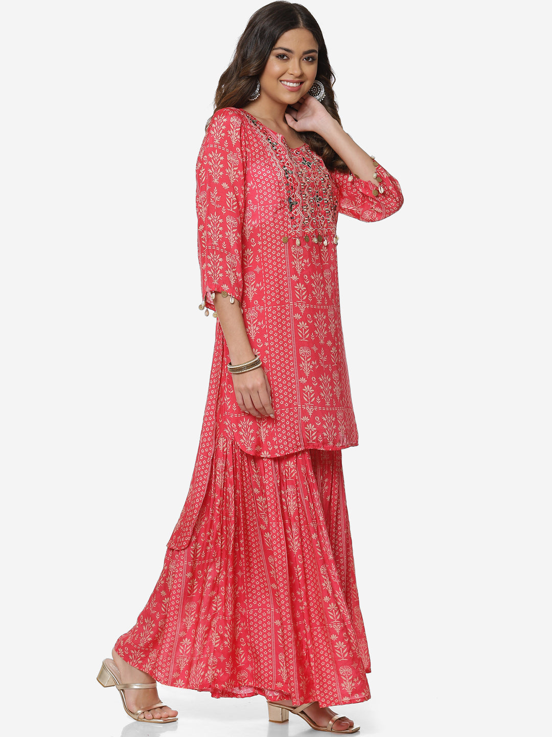 Gota Neck Booti Cotton Kurta With Garara &amp; Dupatta