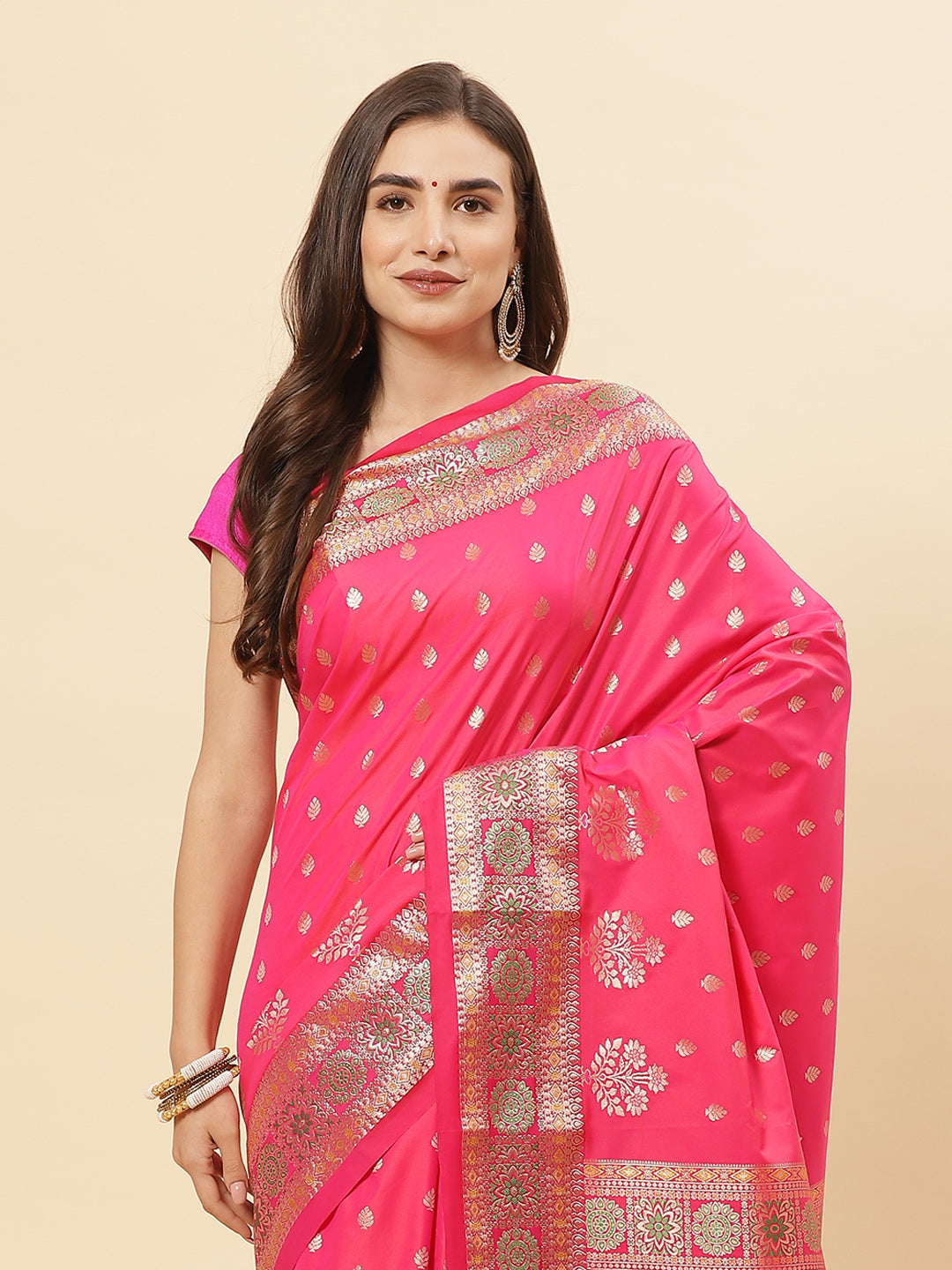 Art Handloom Saree with Zari Border Booti