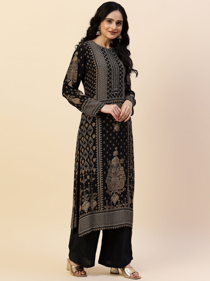 Digital Printed Crepe Kurta With Palazzo &amp; Dupatta