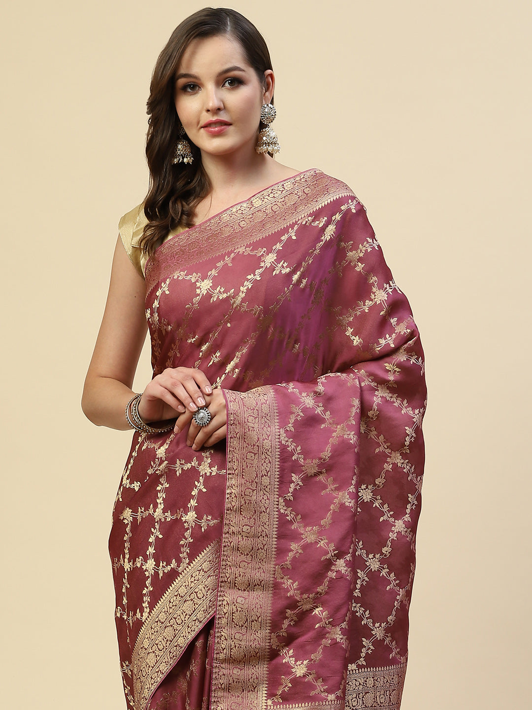 Zari Jaal Banarasi Woven Saree