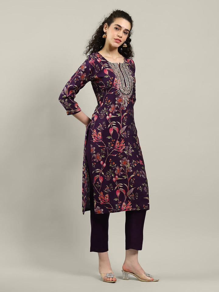 Neck Embroidered Muslin Kurta With Pants
