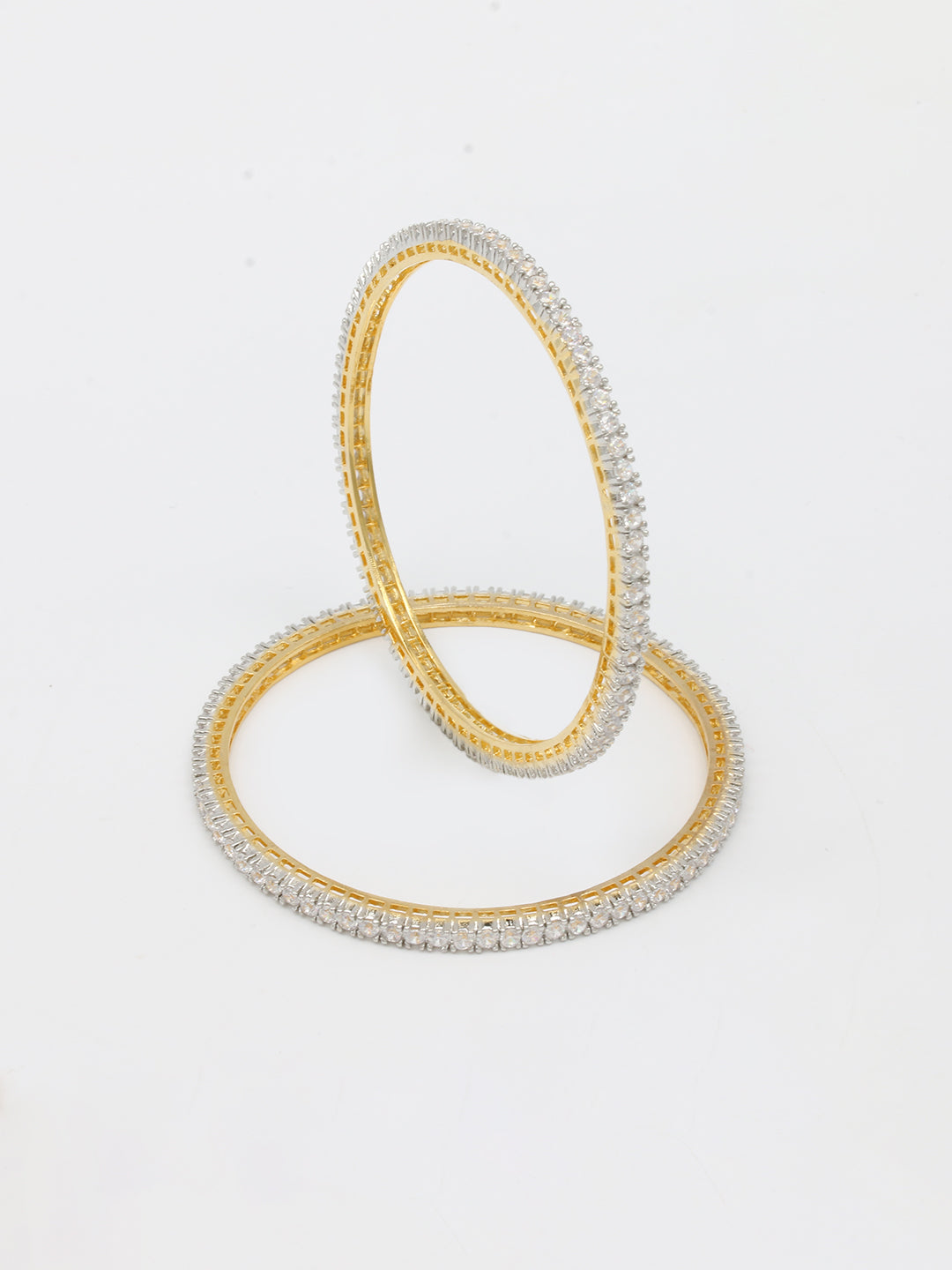 BANGLE (JEWELRY)