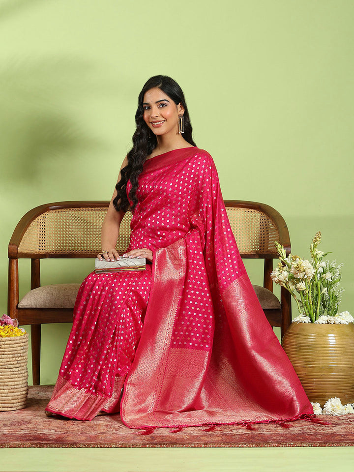 Plain Crepe Saree