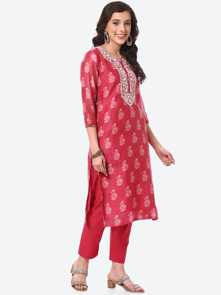 Floral Printed Embroidered Kurta With Pant &amp; Dupatta