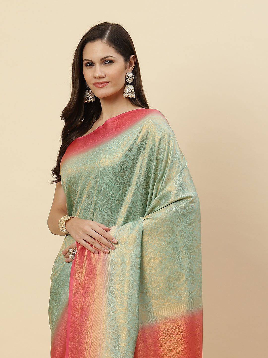 Zari Jaal Art Handloom Woven Saree