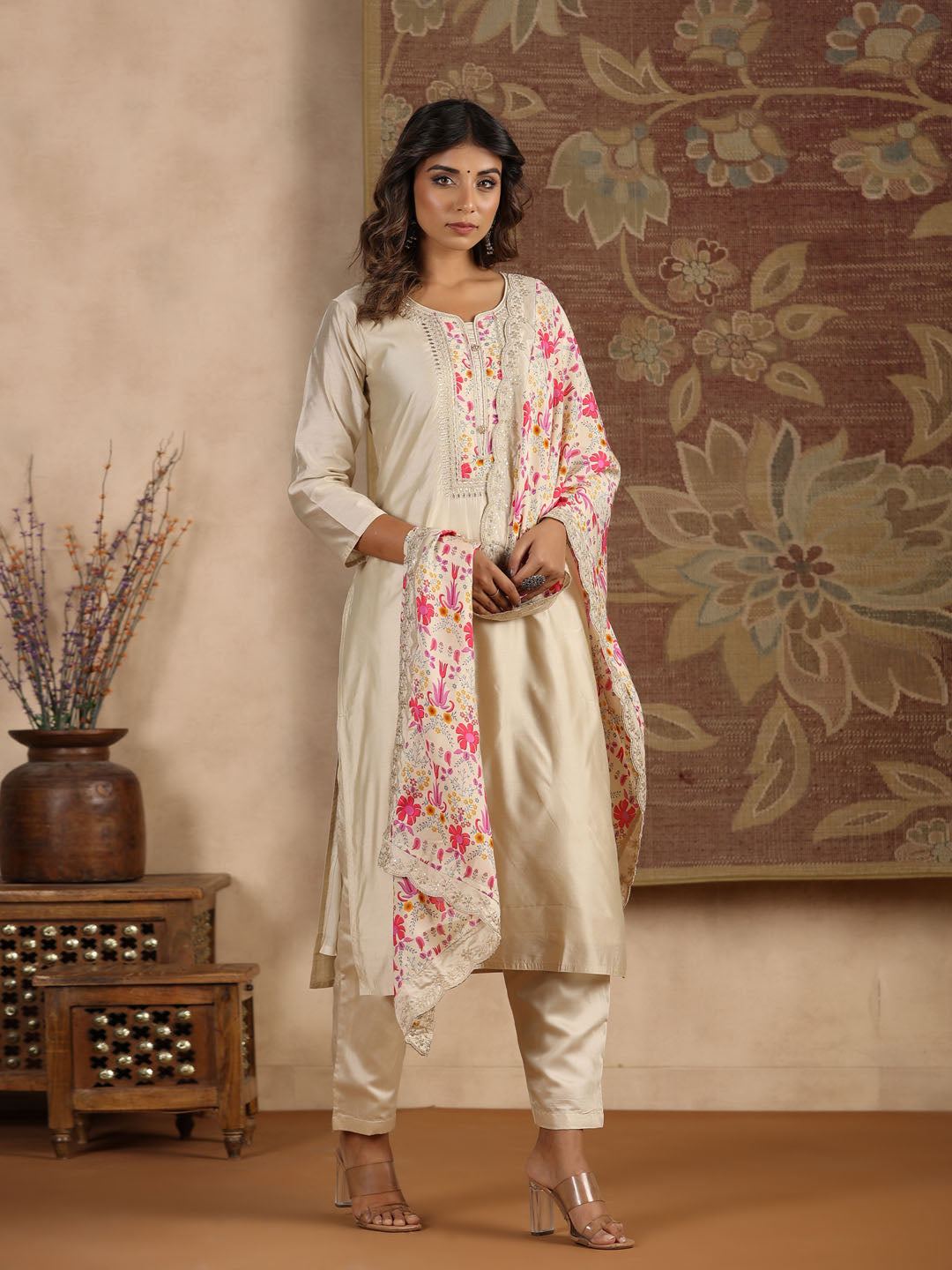 Neck Embroidered Chanderi Kurta With Pants &amp; Dupatta