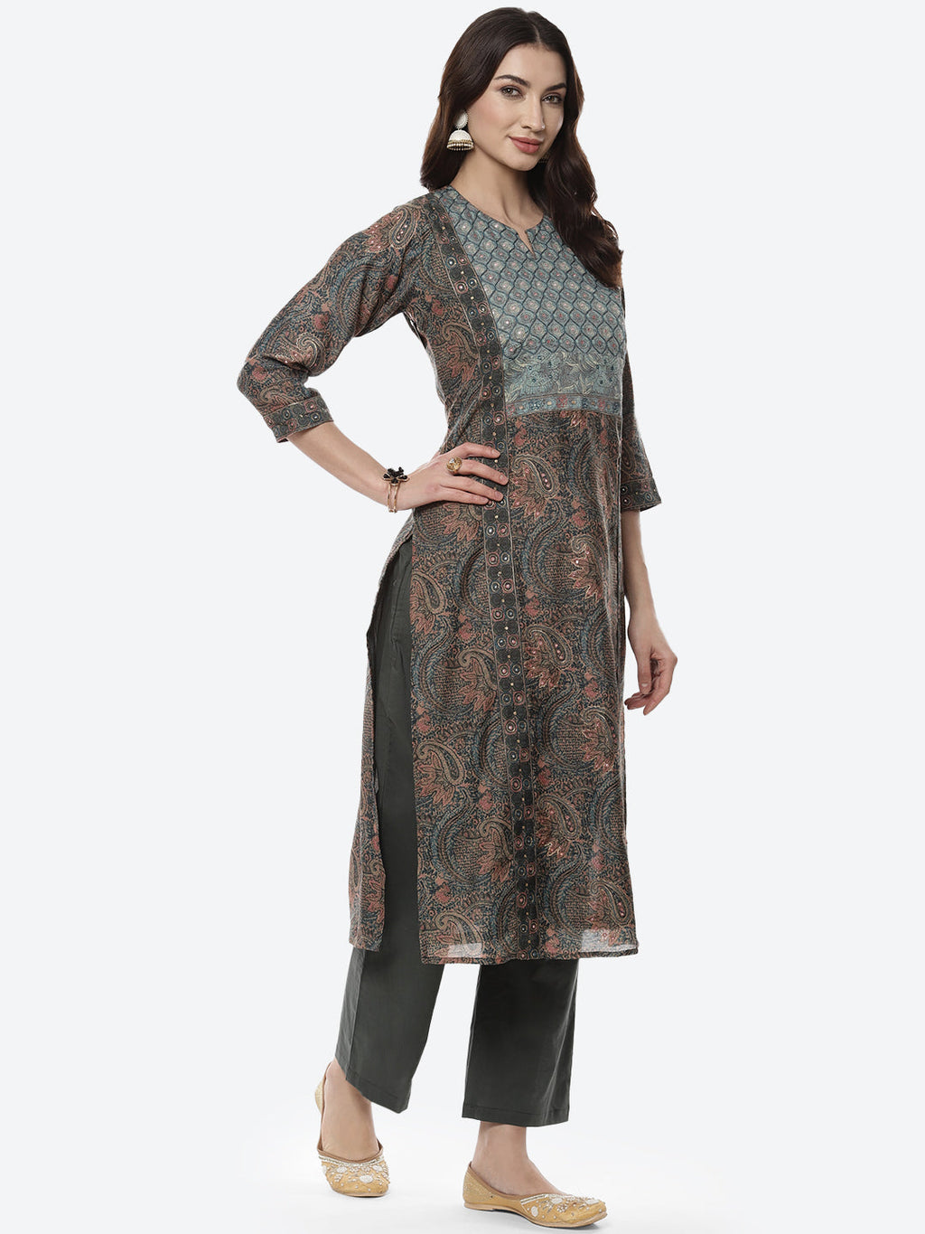 Printed Booti Chanderi Kurti With Pant