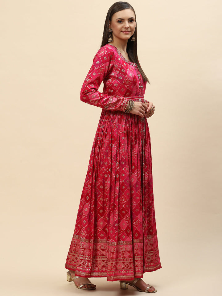 Banarasi Cotton Kurta With Pants &amp; Silk Dupatta