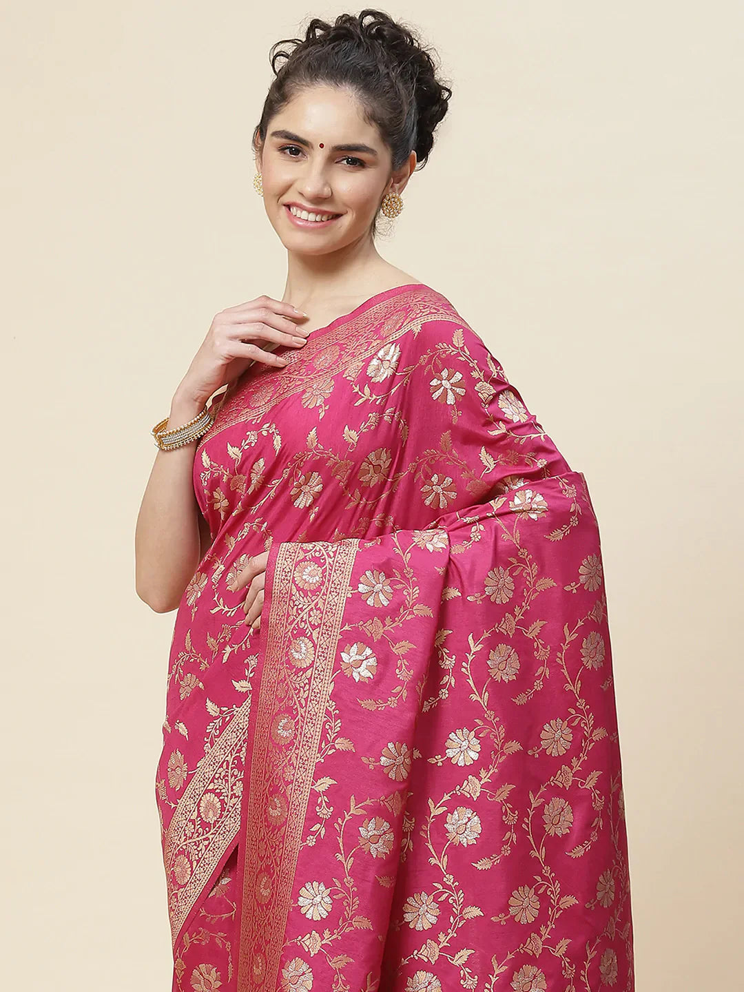 Floral Zari Border Handloom Woven Saree