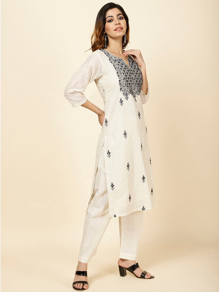 Embroidered Chanderi Kurta With Pants
