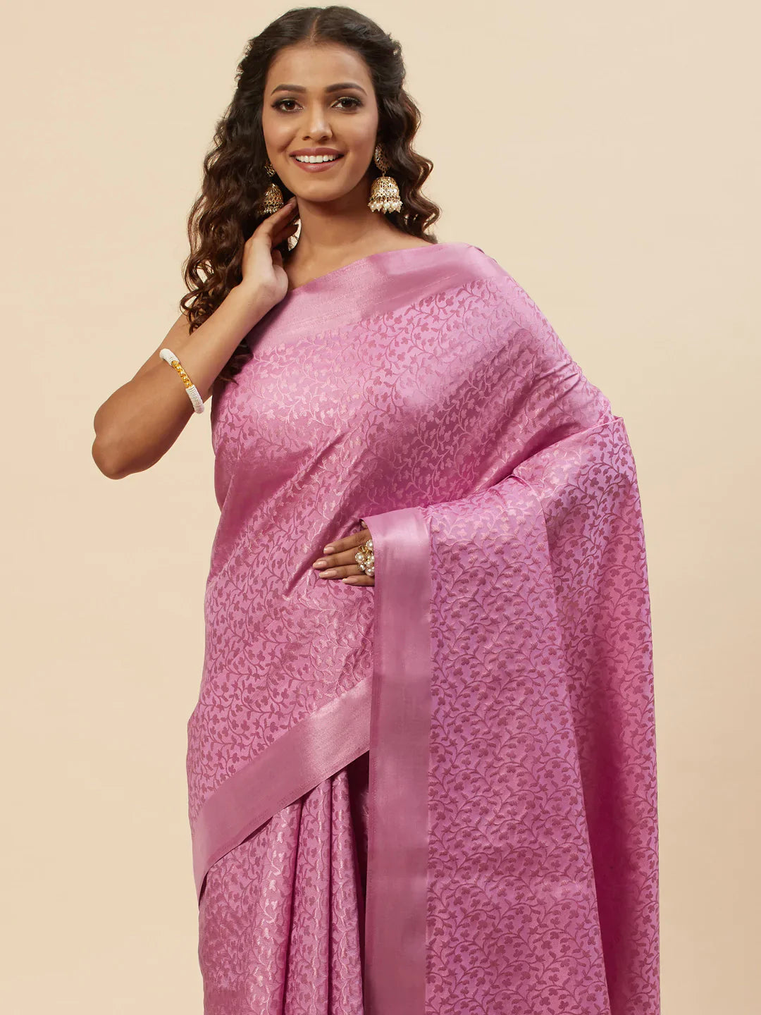 Jacquard Zari Border Handloom Woven Saree