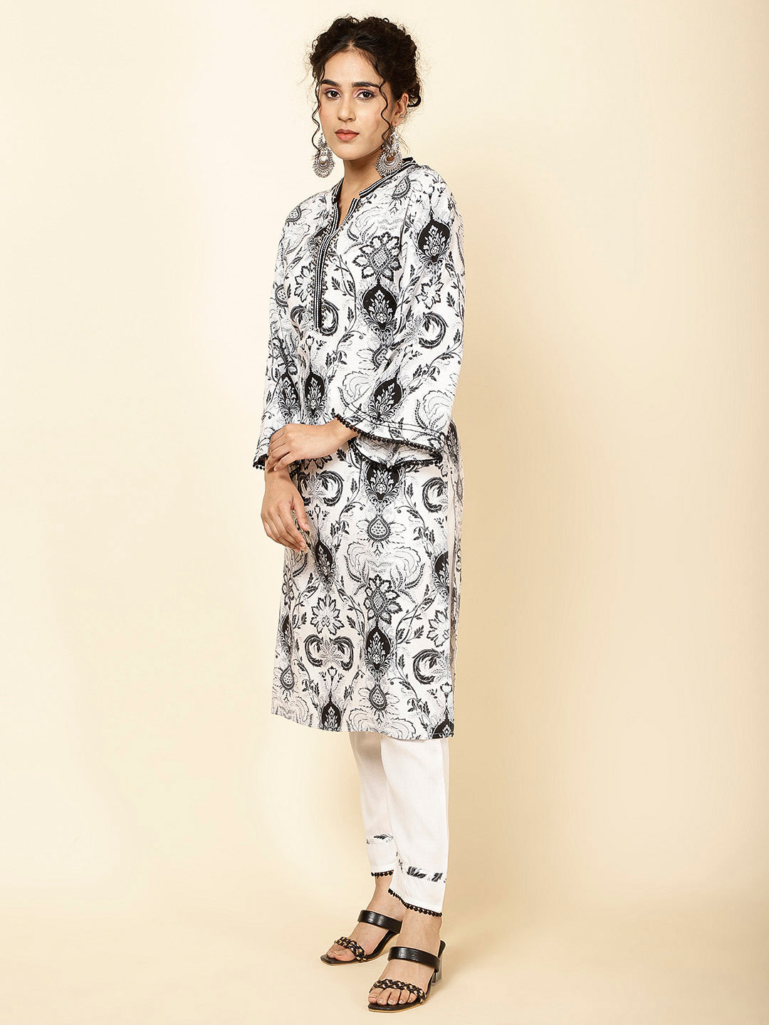 Floral Printed Cotton Kurta With Pants
