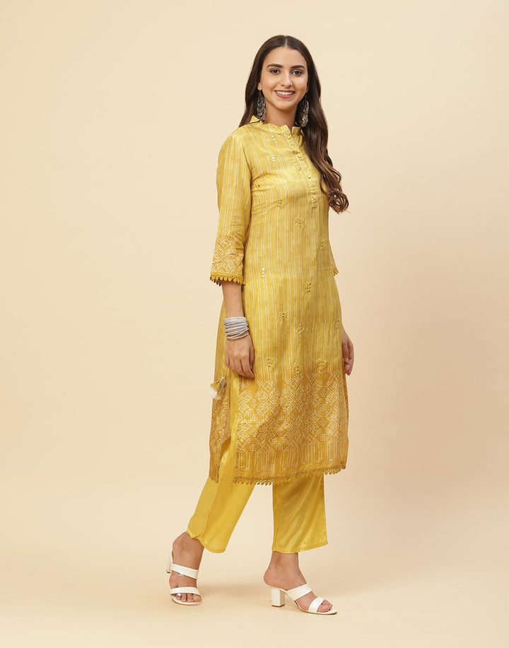 Printed Mirror Work Cotton Muslin Kurti With Pant