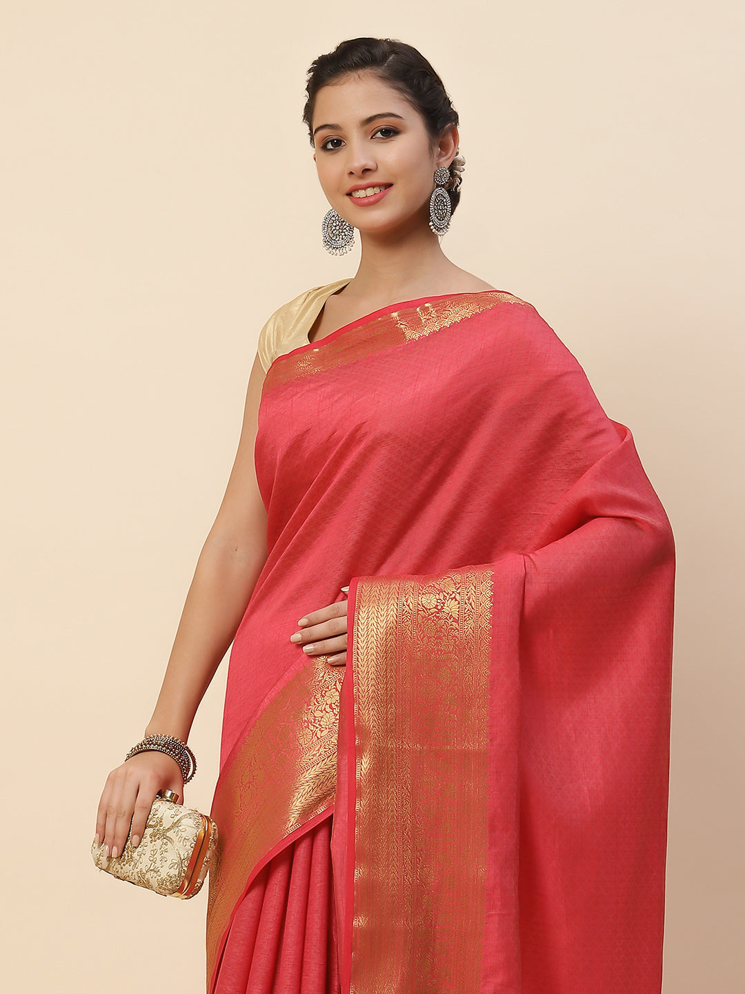 Plain Zari Border Art Handloom Woven Saree