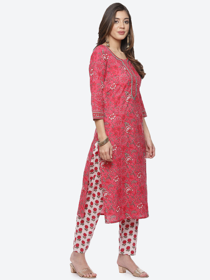 Floral Printed Cotton Kurta With Printed Pant