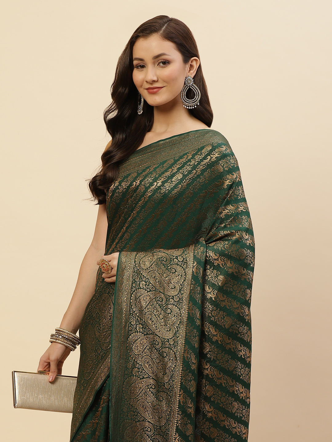 Antique Jaal Crepe Plain Saree