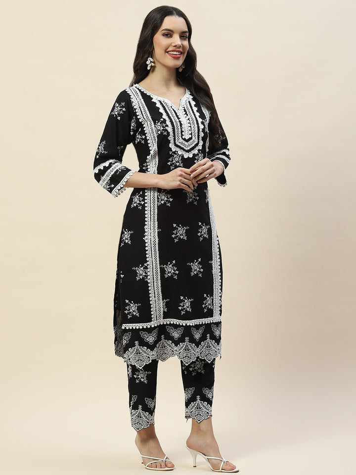 Embroidered Cotton Suit Set With Dupatta