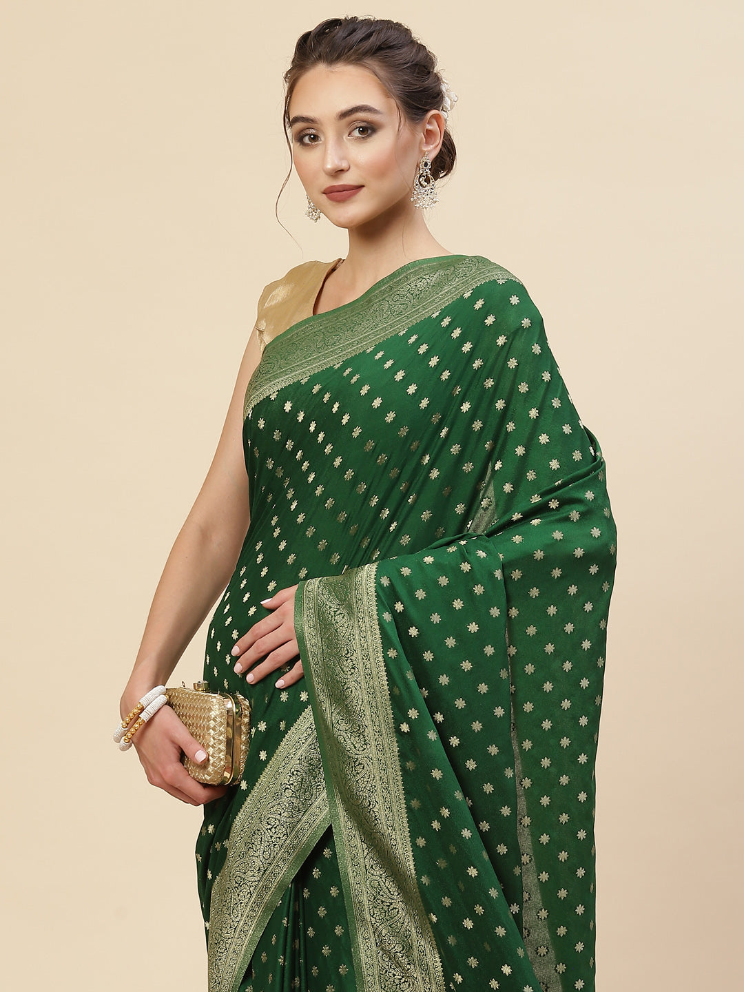Zari Border Booti Georgette Plain Saree