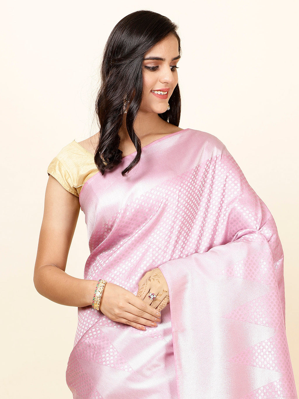Plain Zari Border Woven Handloom Saree