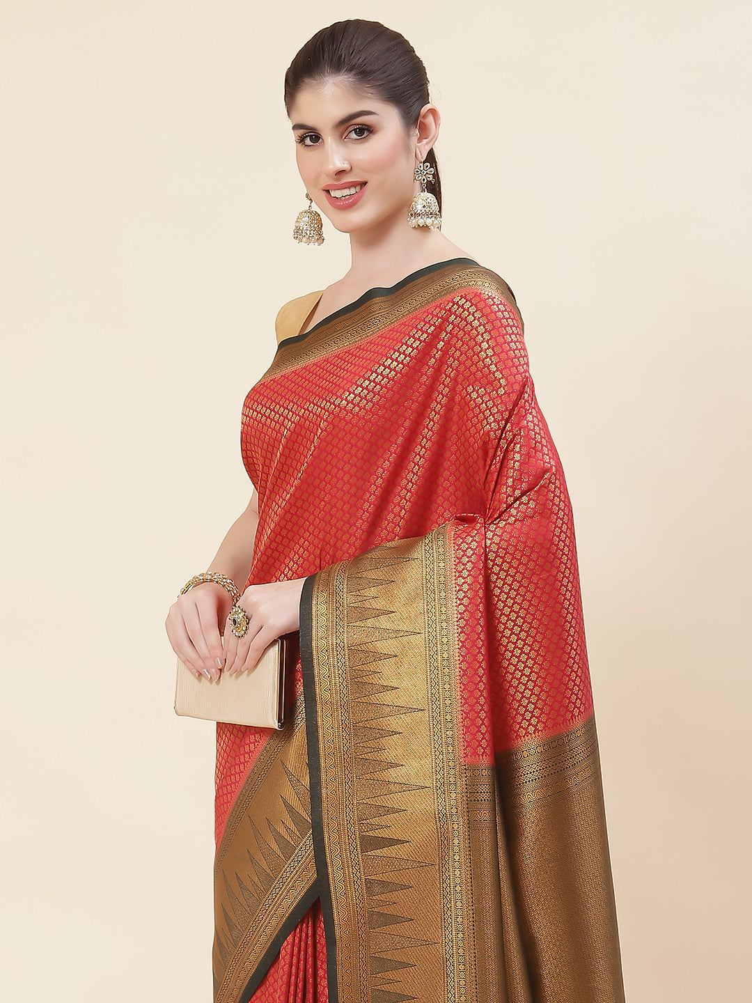Zari Booti Handloom Woven Saree